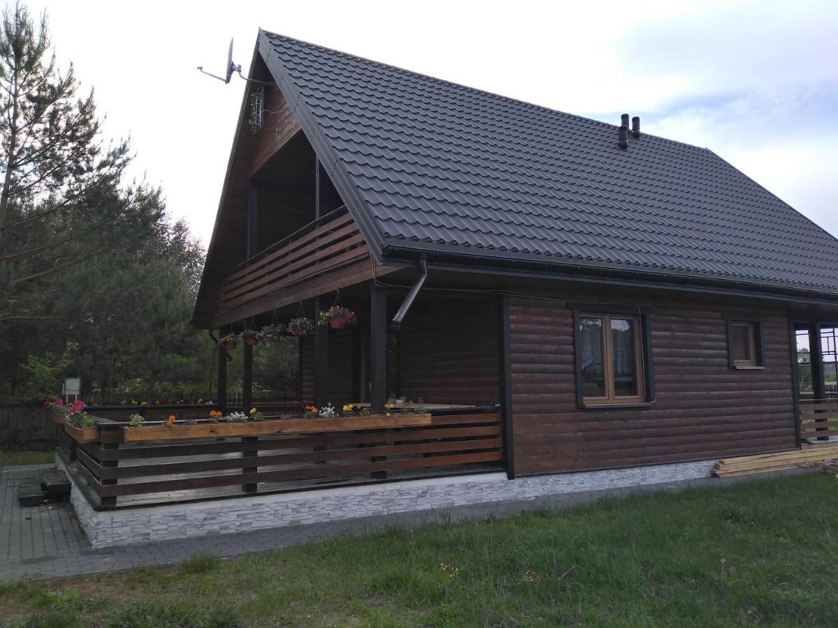 Dom Drewniany Pod Lasem Zatory Exterior foto